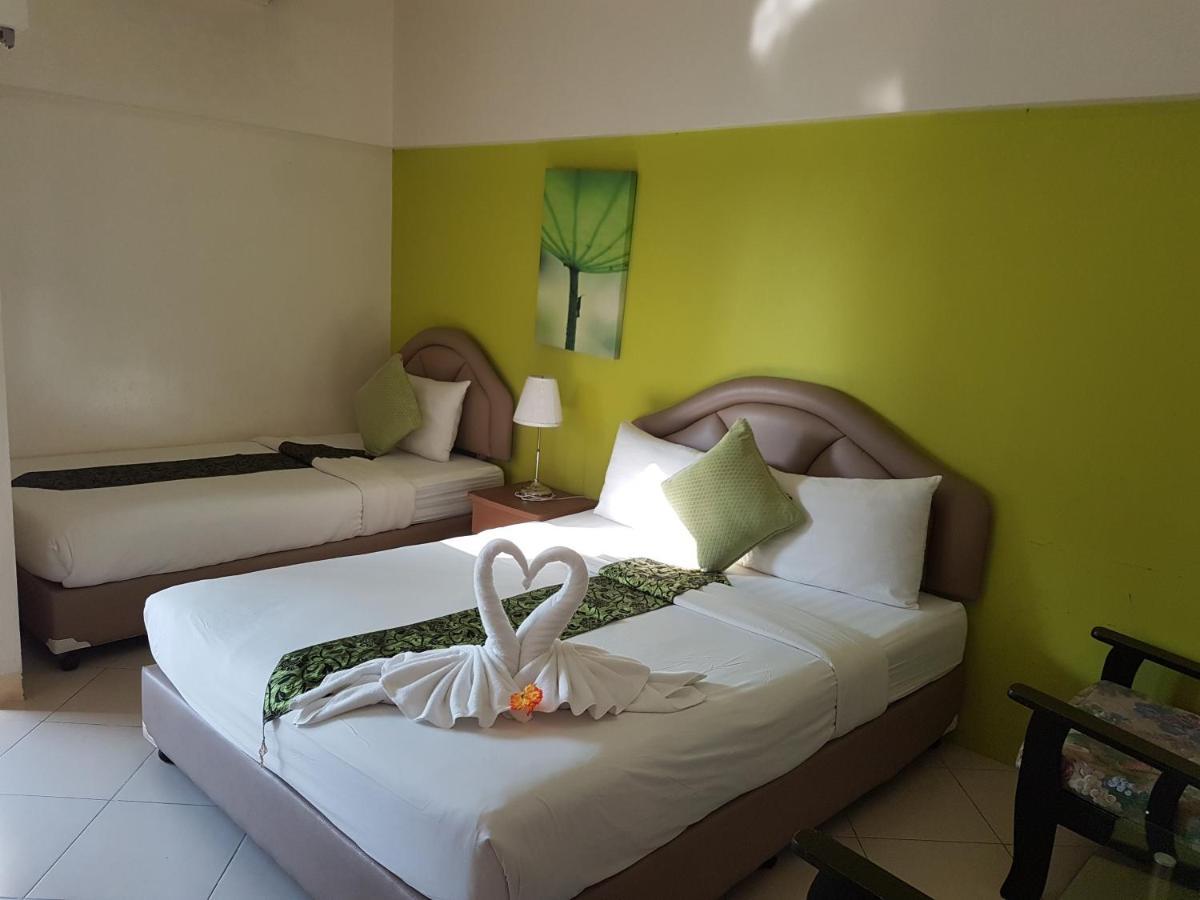 The Nest Serviced Apartment Банкок Екстериор снимка