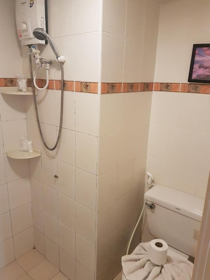 The Nest Serviced Apartment Банкок Екстериор снимка