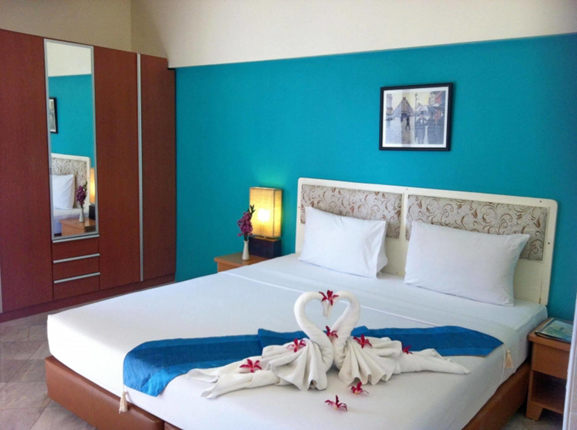 The Nest Serviced Apartment Банкок Екстериор снимка